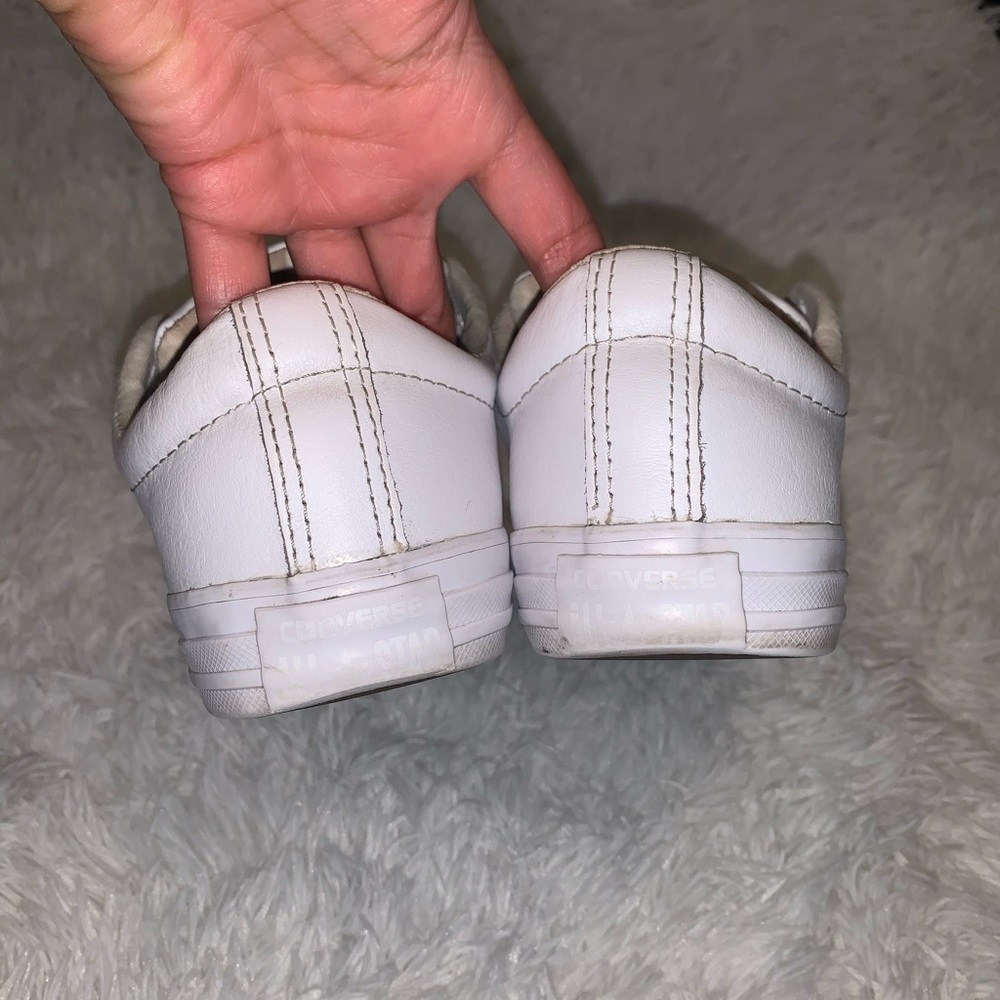 White converse - Picture 5 of 6